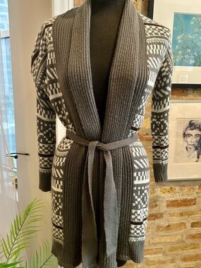 Sweet & Sinful Women's Gray Patterned Shawl Collar Knit Cardigan with Belt
